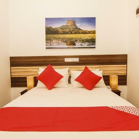 Clove Transit Hotel Kotugoda 외부 사진